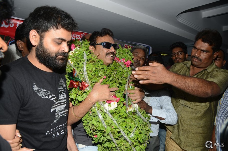 Guntur-Talkies-Movie-Team-at-Sapthagiri-Theater